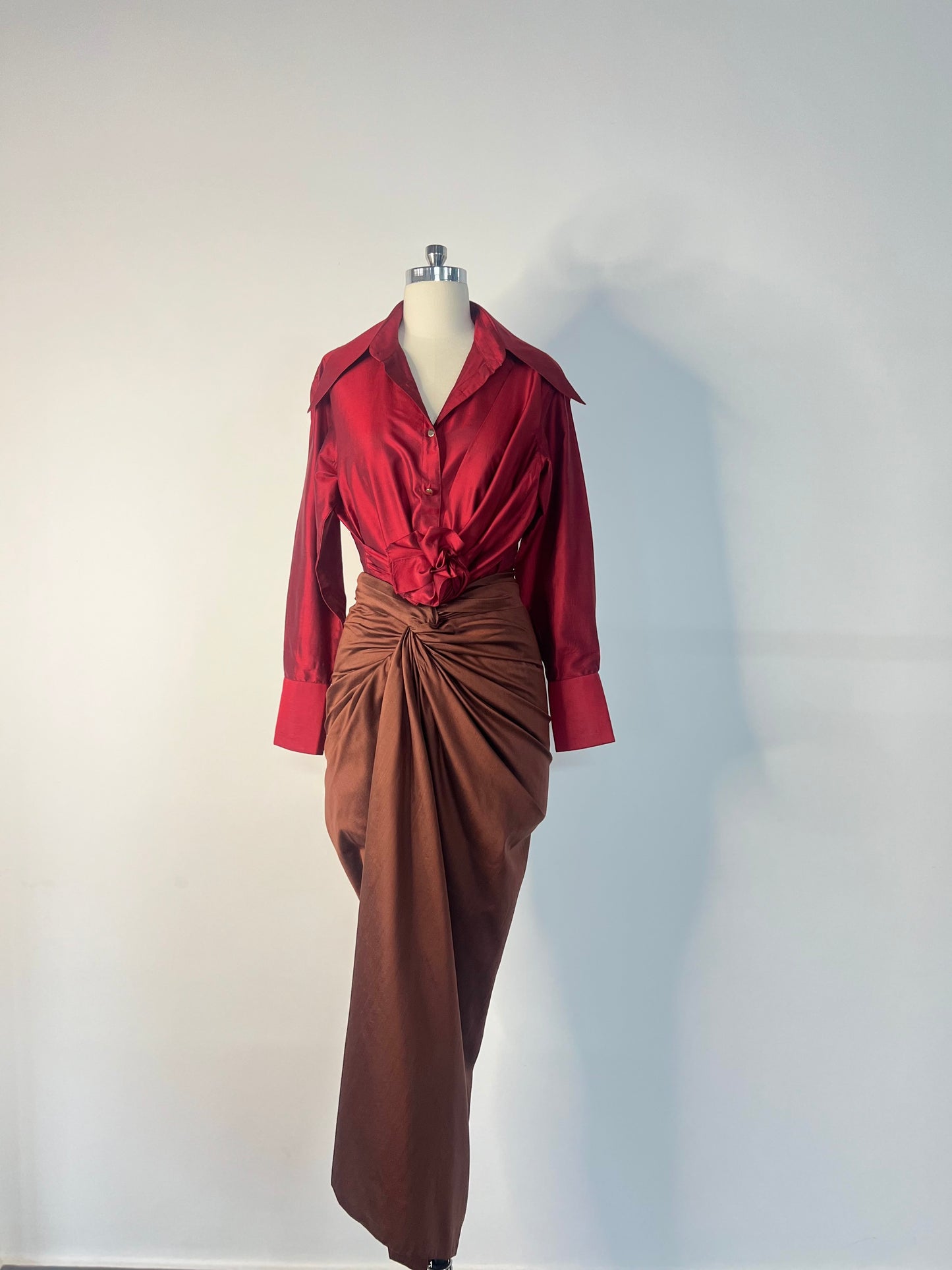 Berry-Bronze set of skirt & shirt