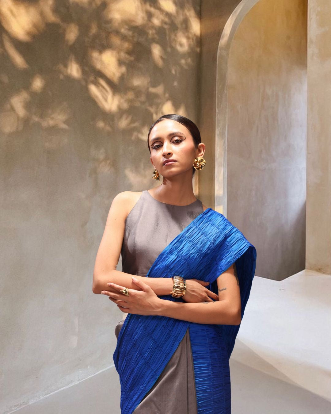 Mono-Pop Sari with Top