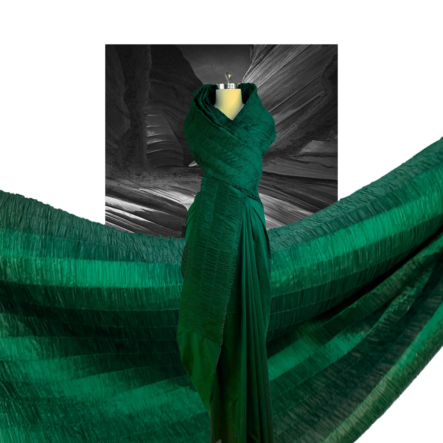 Lush-Emerald Sari in Silk