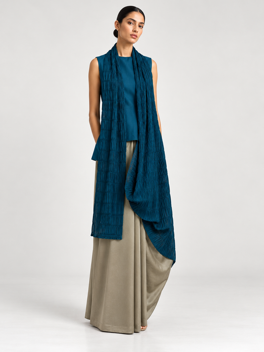 The Teal Form Sari Set