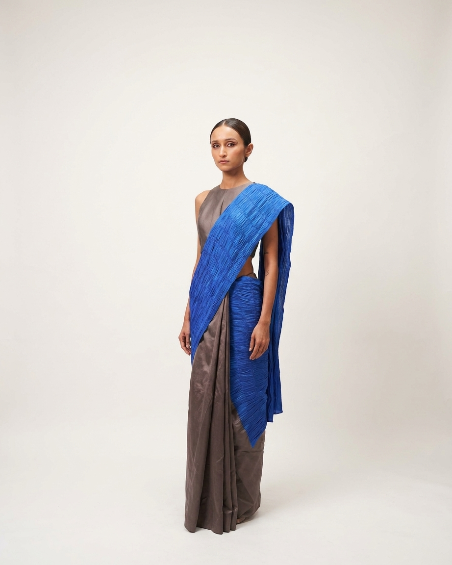 Mono-Pop Sari Set
